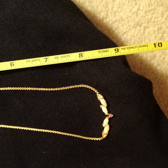 Costume goldstone necklace - Picture 3 of 3